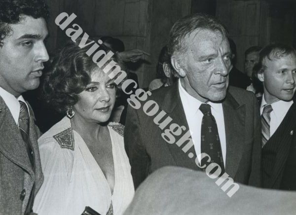 Elizabeth Taylor and Richard Burton 1983, NY 7.jpg